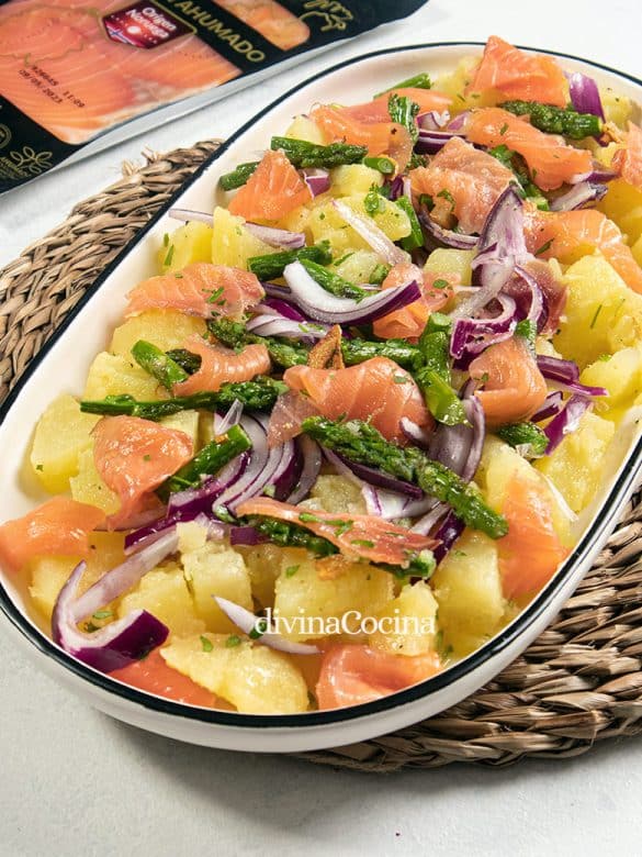 Ensalada De Patatas Con Salm N Y Esp Rragos Divina Cocina