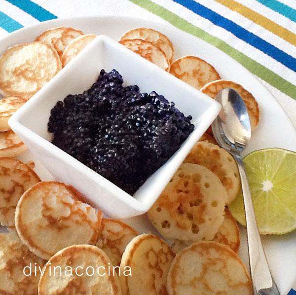 Blinis con caviar 1