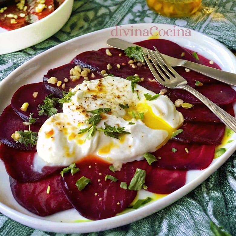 carpaccio de remolacha con burrata