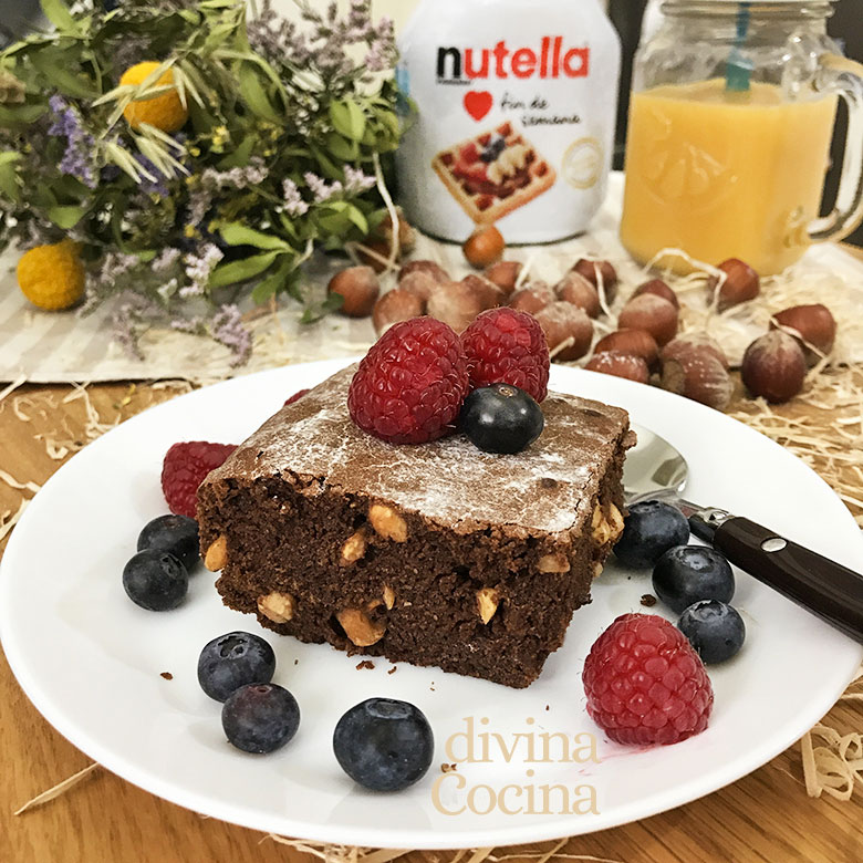 Brownie de Nutella y avellanas fácil y rápido 1