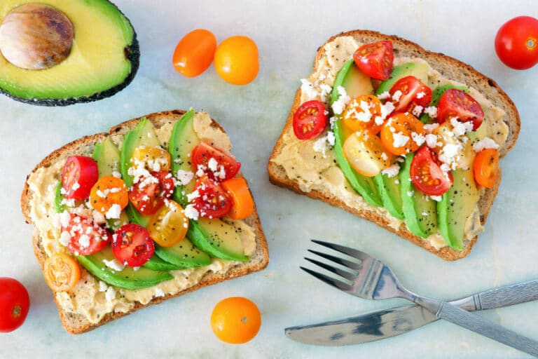 Tostadas Con Aguacates Para Desayunos O Brunch - DIVINA COCINA