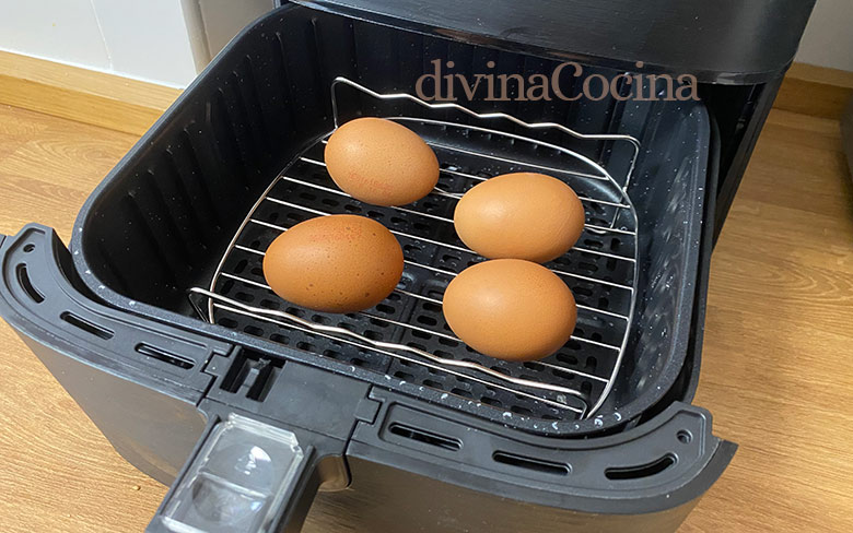 Cómo hacer huevos duros en la freidora de aire (airfryer)