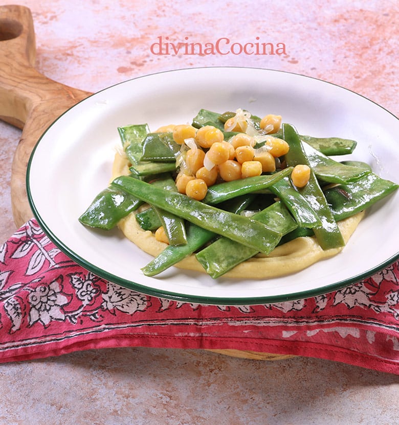 judias verdes con garbanzos y hummus