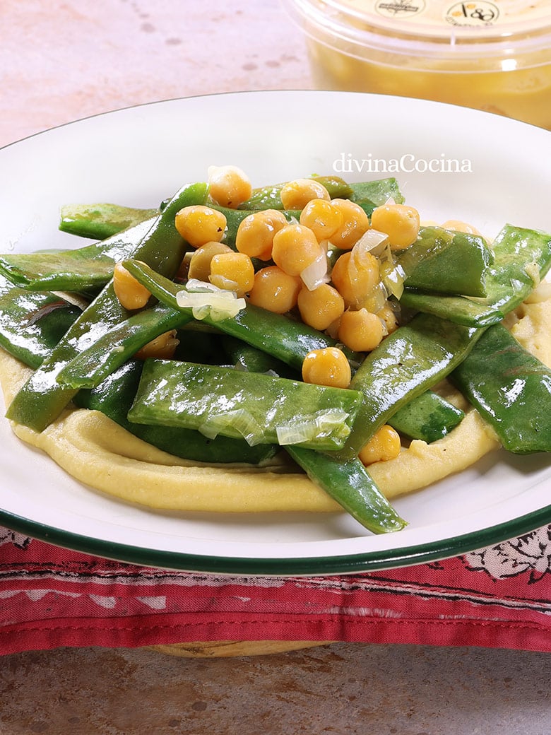 judias verdes con garbanzos y hummus