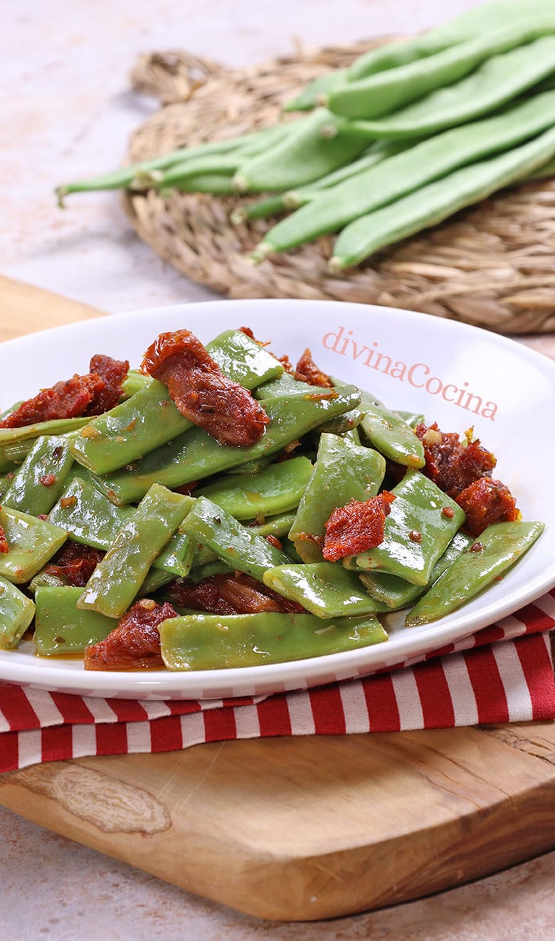 judias verdes salteadas con tomates secos