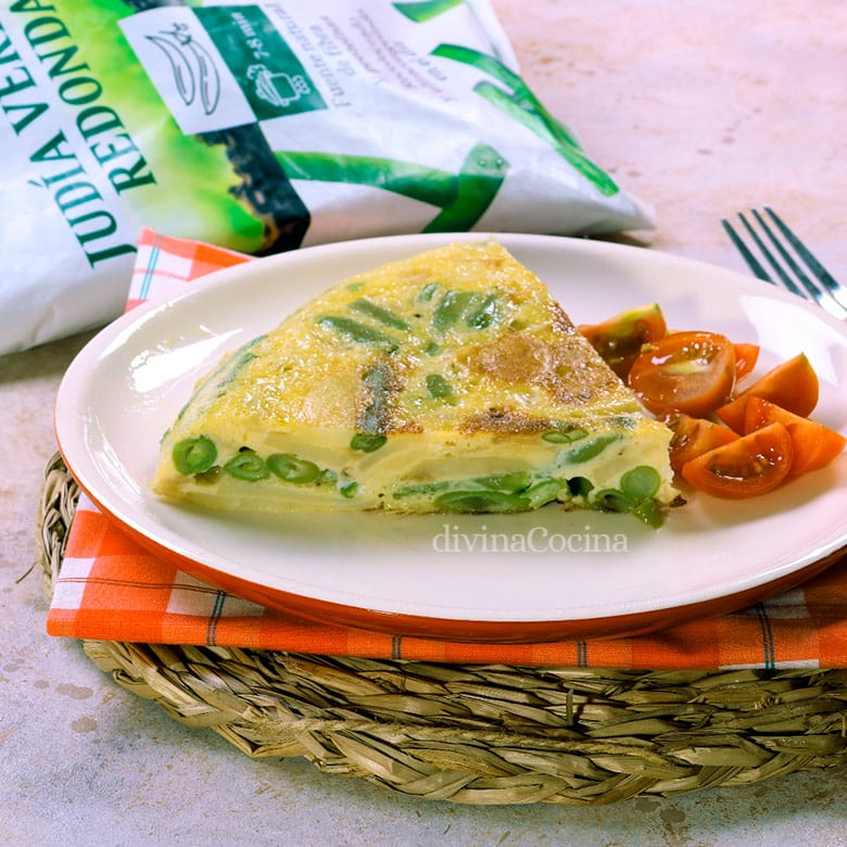 tortilla de patatas con cebolla y judias verdes