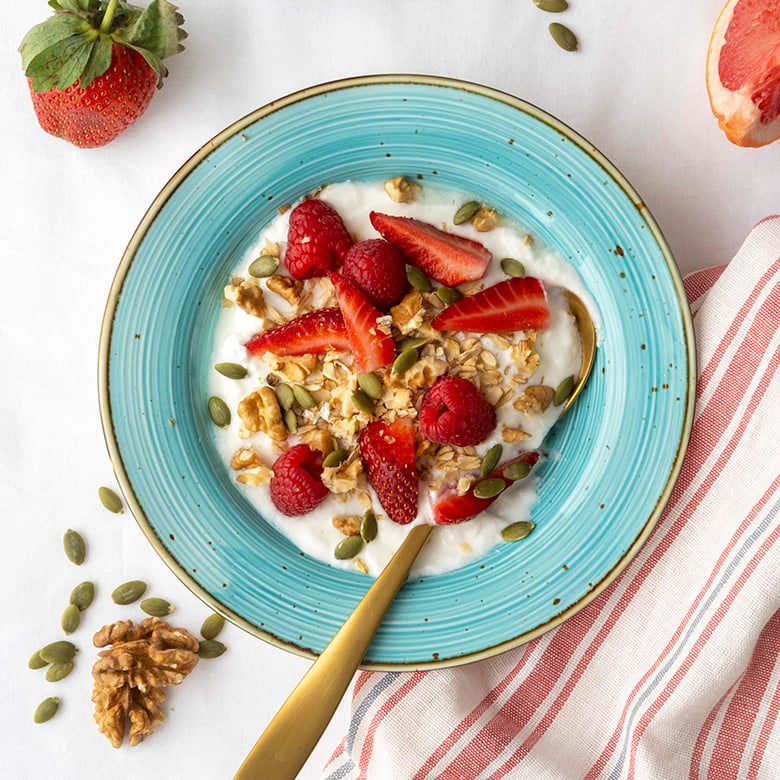 Ensalada bionica de frutas y yogur